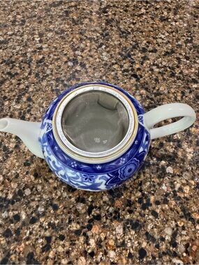 Blue and White Porcelain Teapot with Metal Infuser